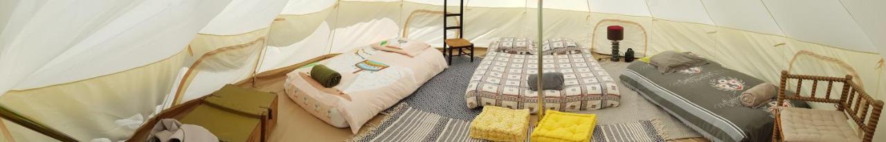 Camping La Petite Houmee Curzay-sur-Vonne 외부 사진